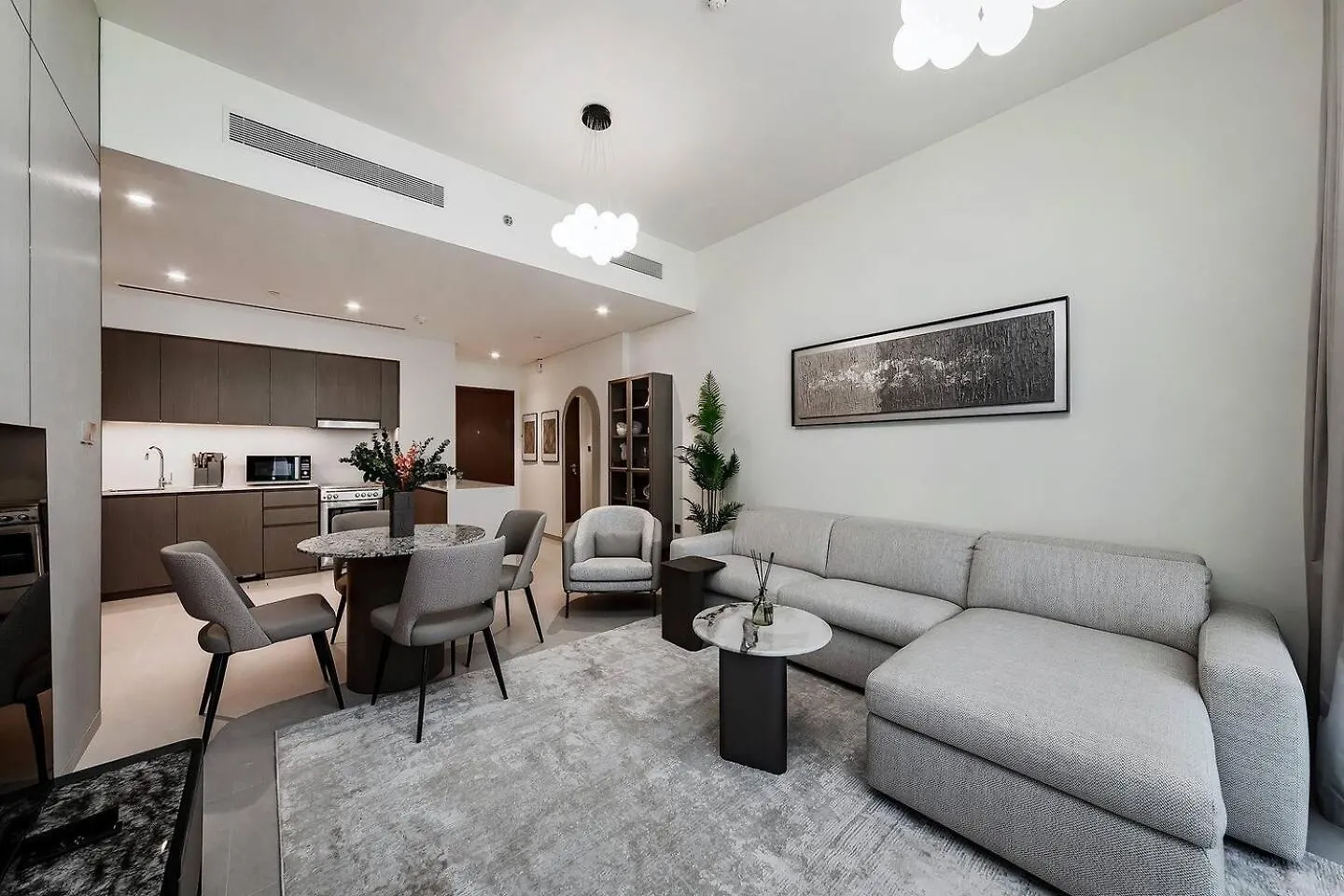Grande Signature Residences Dubai Apartment