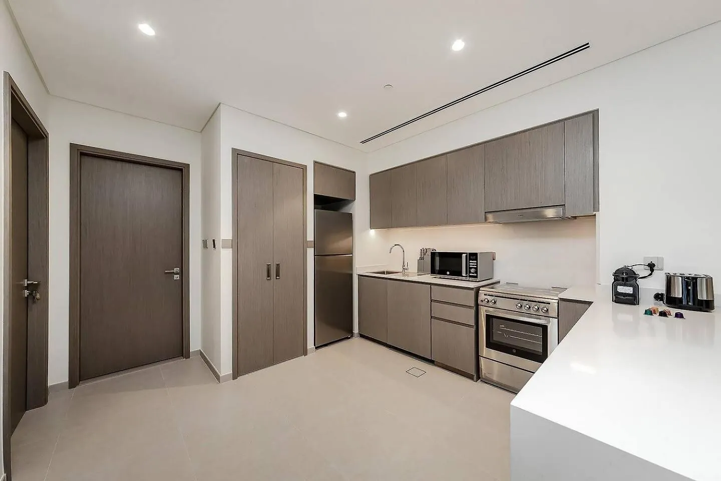 Grande Signature Residences Dubai Apartment