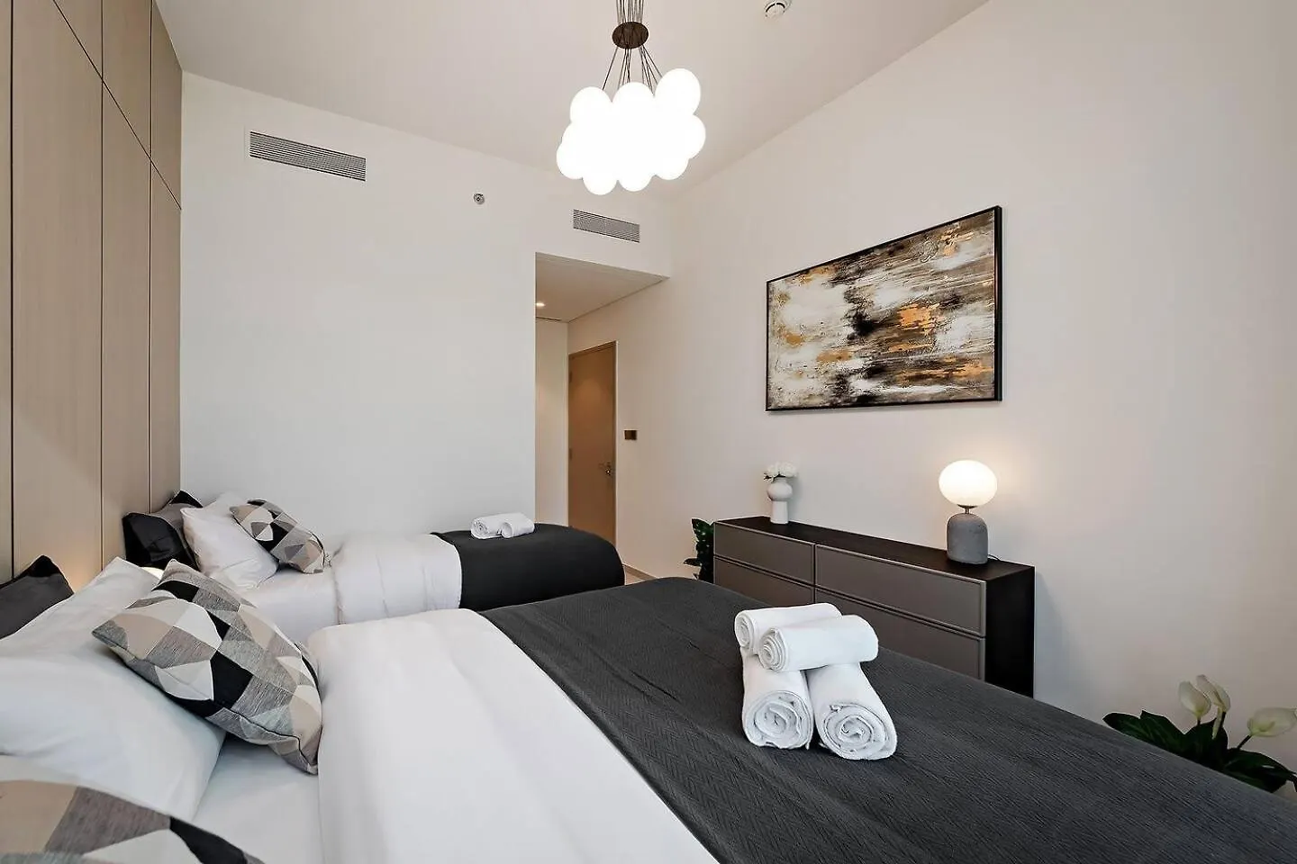 Apartment Grande Signature Residences Dubai United Arab Emirates